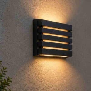 Step Outdoor Wall Light