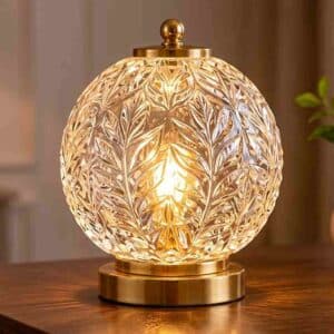 Leaf Pattern Glass Table Lamp